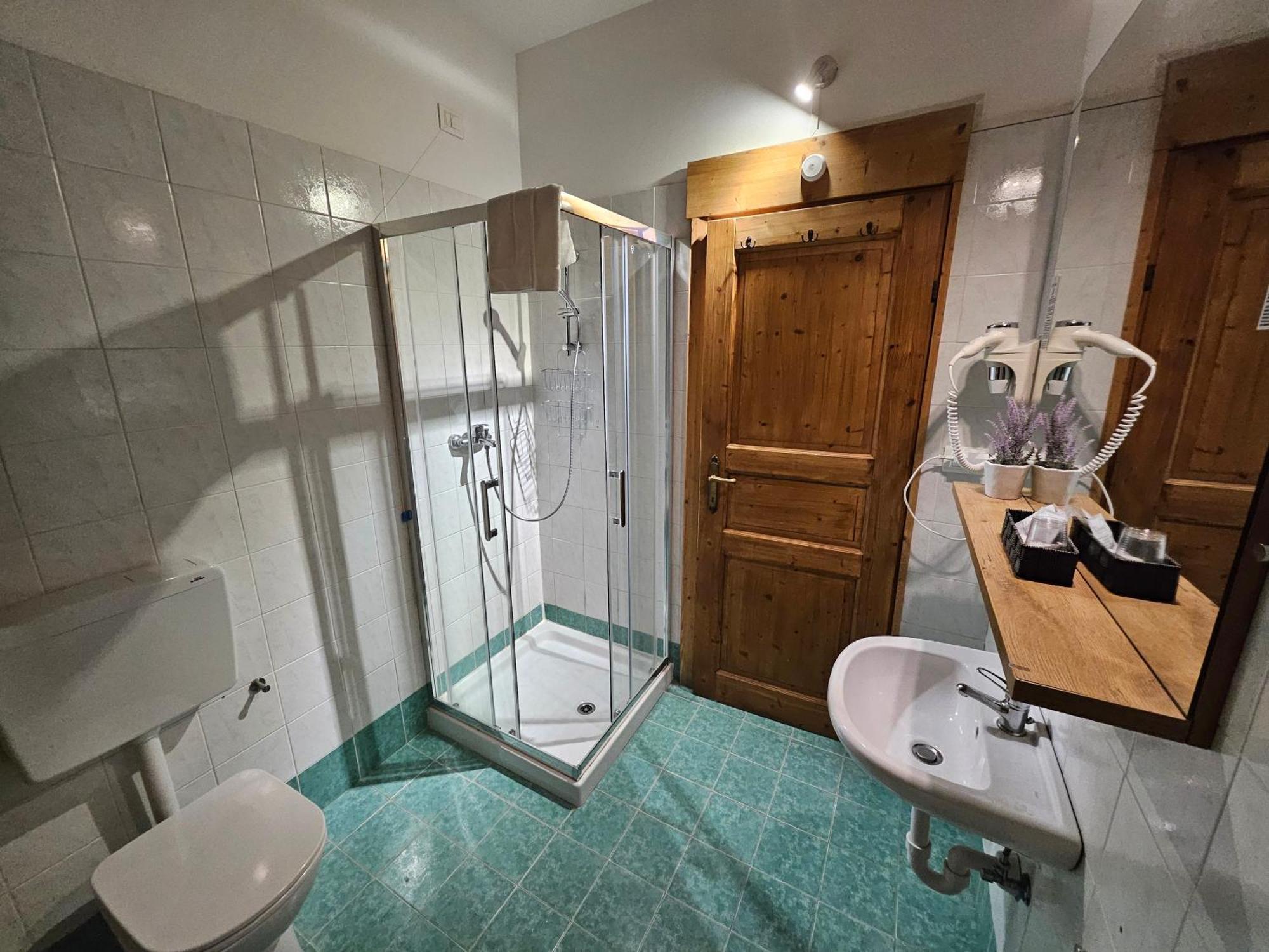 Hotel Tarvisio Four Seasons Eksteriør bilde